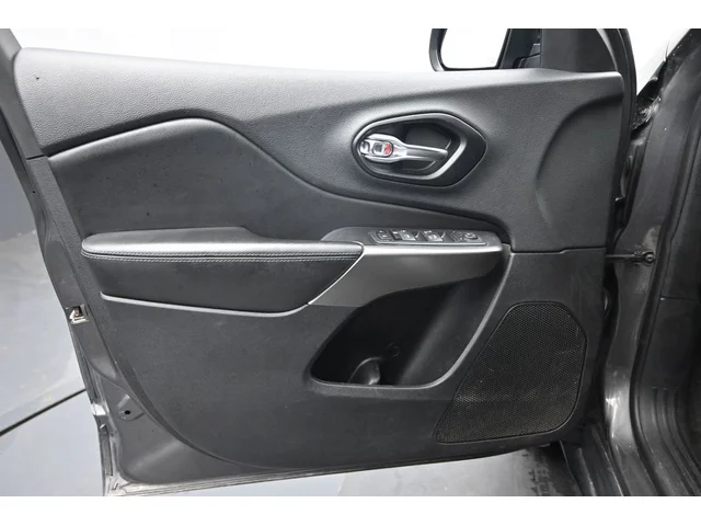 SEMINUEVOS JEEP Cherokee a Estados en autogozo