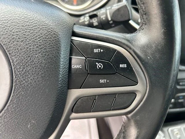 SEMINUEVOS JEEP Cherokee a Estados en autogozo
