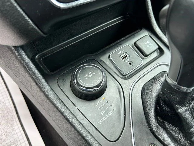 SEMINUEVOS JEEP Cherokee a Estados en autogozo