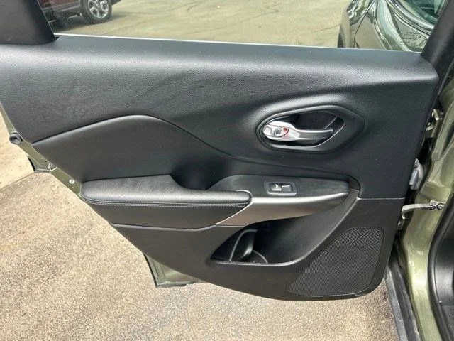 SEMINUEVOS JEEP Cherokee a Estados en autogozo