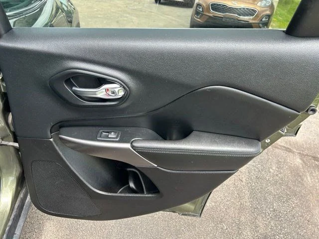 SEMINUEVOS JEEP Cherokee a Estados en autogozo