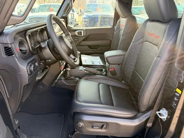 Nuevos JEEP WRANGLER à Estados chez autogozo