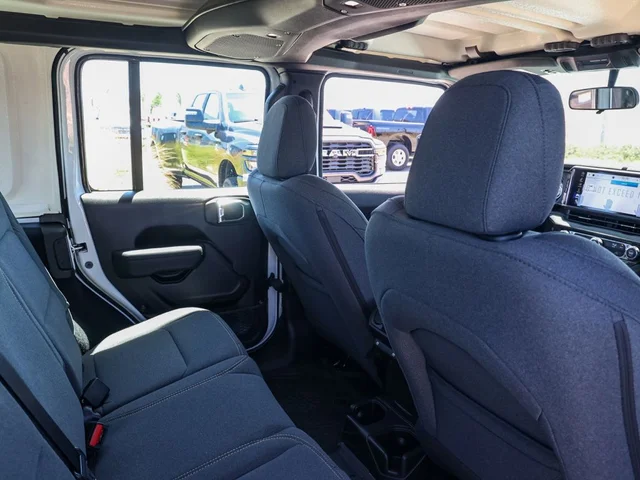 Nuevos JEEP WRANGLER à Estados chez autogozo