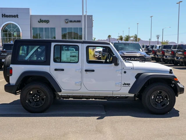 Nuevos JEEP WRANGLER à Estados chez autogozo