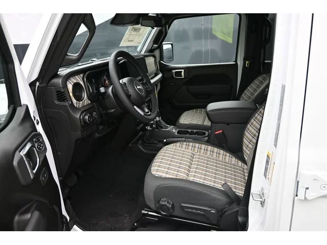 Nuevos JEEP WRANGLER à Estados chez autogozo