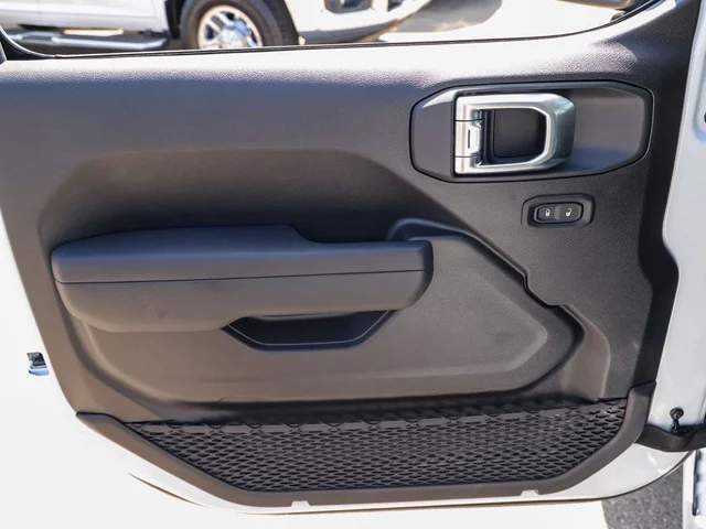 Nuevos JEEP WRANGLER à Estados chez autogozo