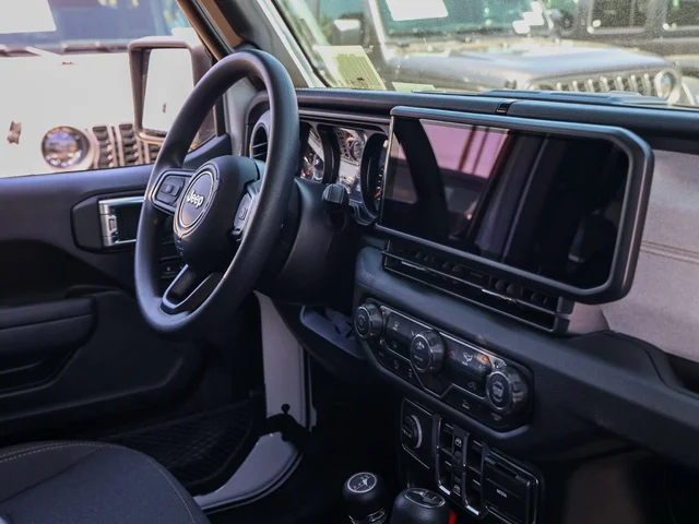 Nuevos JEEP WRANGLER à Estados chez autogozo