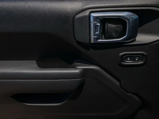Nuevos JEEP WRANGLER à Estados chez autogozo