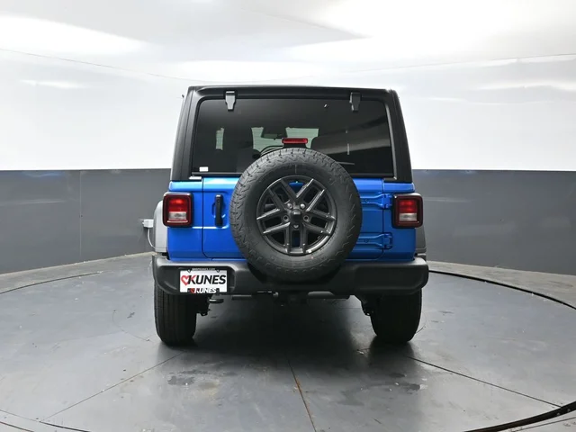 Nuevos JEEP WRANGLER à Estados chez autogozo