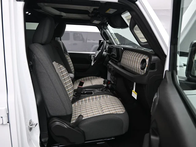 Nuevos JEEP WRANGLER à Estados chez autogozo
