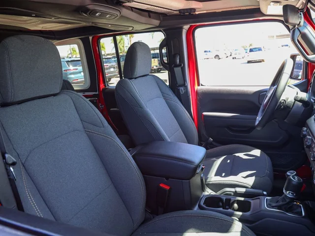 Nuevos JEEP WRANGLER à Estados chez autogozo