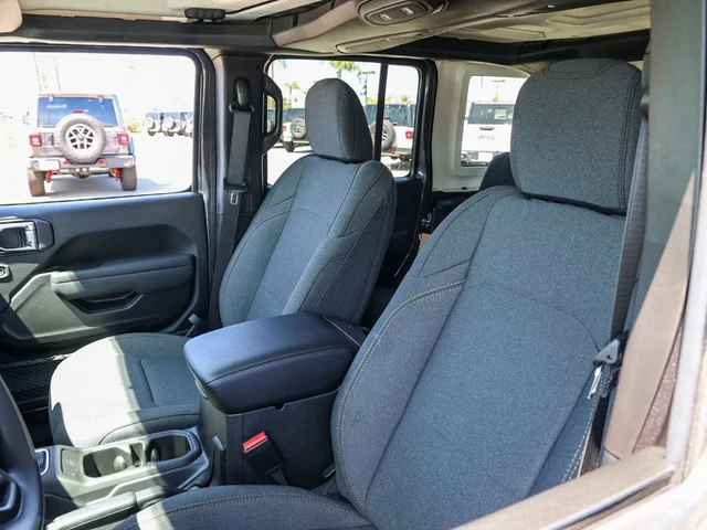 Nuevos JEEP WRANGLER à Estados chez autogozo