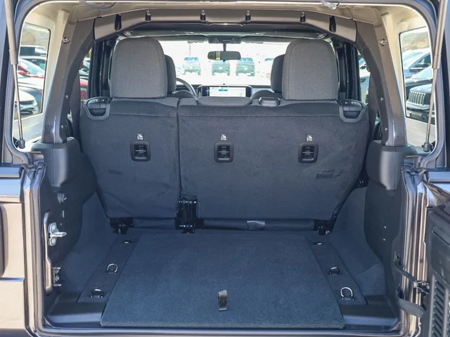 Nuevos JEEP WRANGLER à Estados chez autogozo