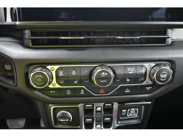 Nuevos JEEP WRANGLER à Estados chez autogozo