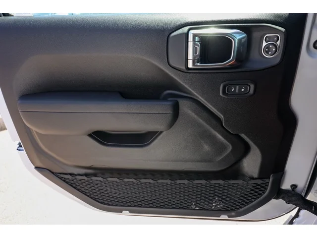 Nuevos JEEP WRANGLER à Estados chez autogozo