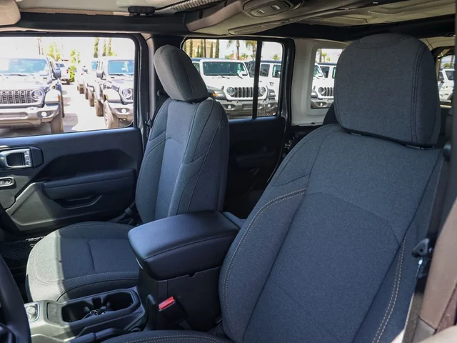 Nuevos JEEP WRANGLER à Estados chez autogozo
