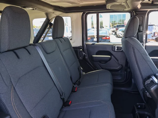 Nuevos JEEP WRANGLER à Estados chez autogozo