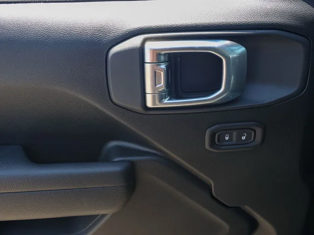 Nuevos JEEP WRANGLER à Estados chez autogozo