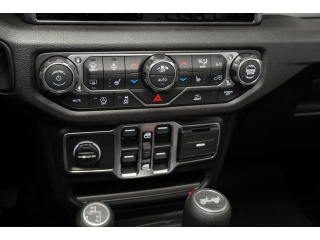 Nuevos JEEP WRANGLER à Estados chez autogozo
