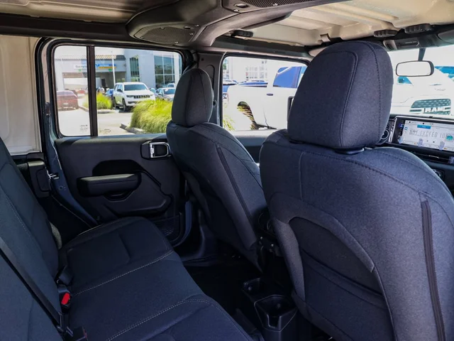 Nuevos JEEP WRANGLER à Estados chez autogozo