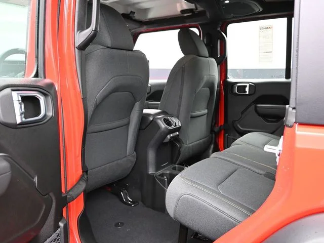 Nuevos JEEP WRANGLER à Estados chez autogozo