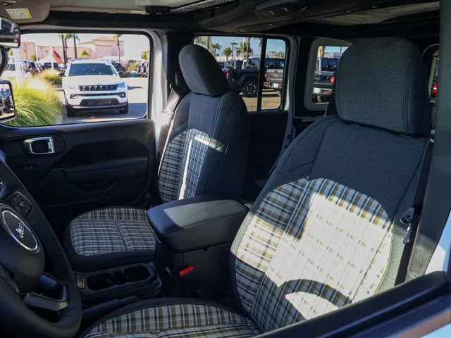 Nuevos JEEP WRANGLER à Estados chez autogozo
