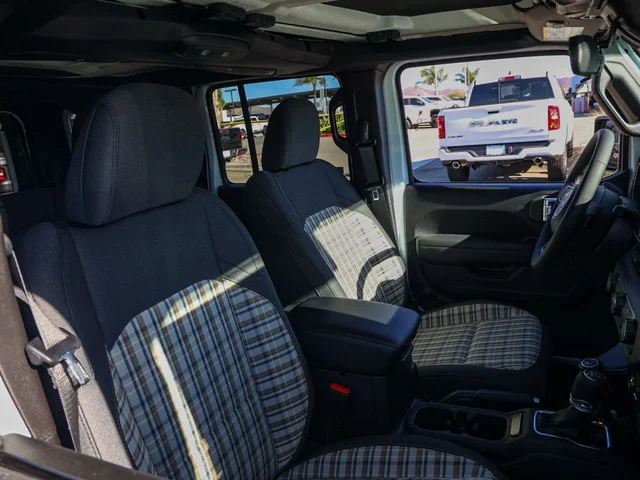 Nuevos JEEP WRANGLER à Estados chez autogozo