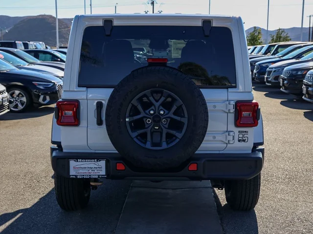 Nuevos JEEP WRANGLER à Estados chez autogozo