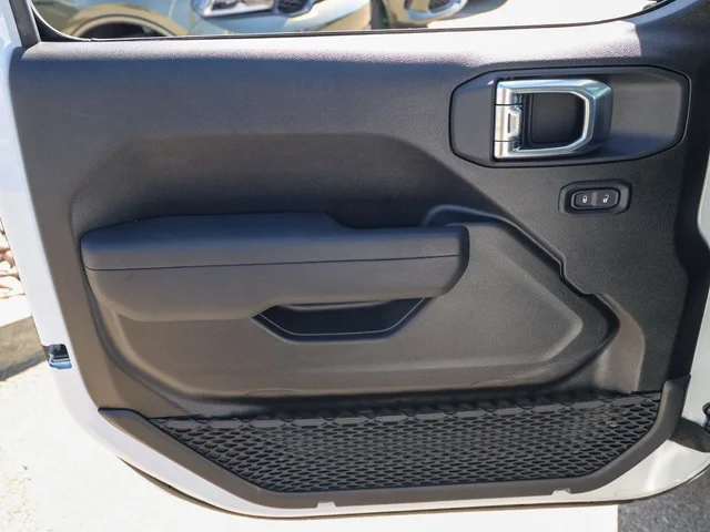 Nuevos JEEP WRANGLER à Estados chez autogozo