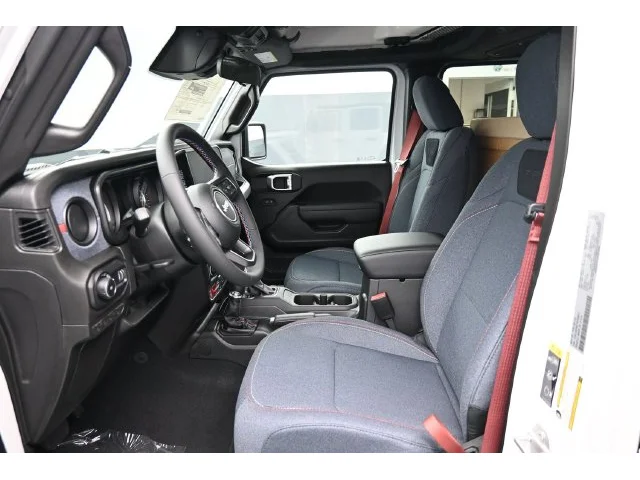 Nuevos JEEP WRANGLER à Estados chez autogozo