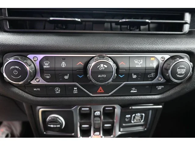 Nuevos JEEP WRANGLER à Estados chez autogozo