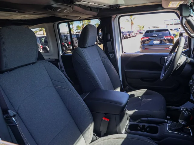 Nuevos JEEP WRANGLER à Estados chez autogozo