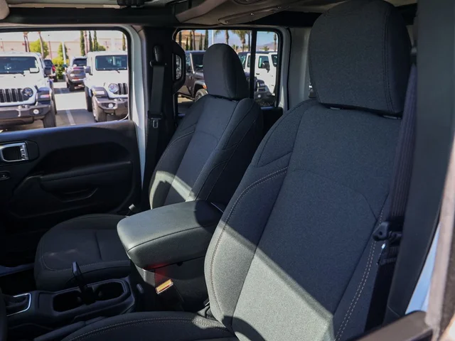 Nuevos JEEP WRANGLER à Estados chez autogozo