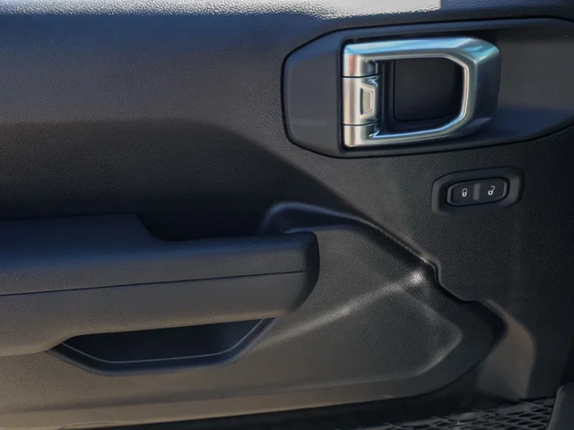 Nuevos JEEP WRANGLER à Estados chez autogozo