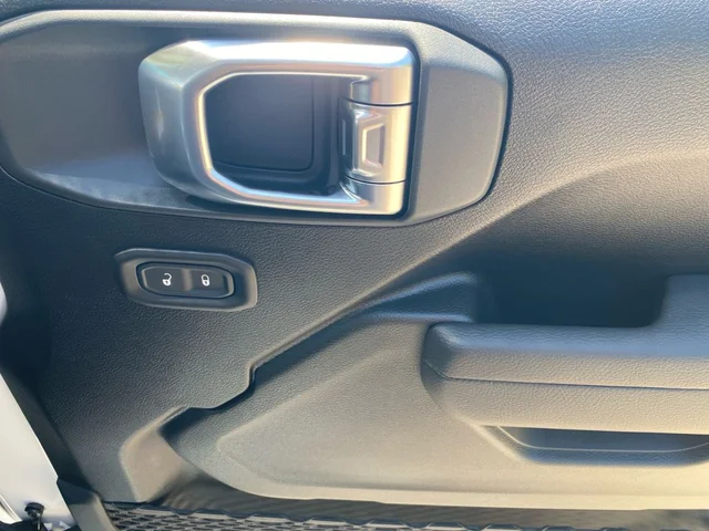 Nuevos JEEP WRANGLER à Estados chez autogozo