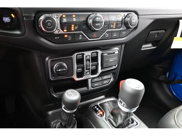 Nuevos JEEP WRANGLER à Estados chez autogozo