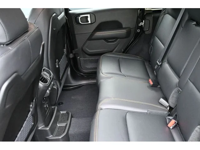 Nuevos JEEP WRANGLER à Estados chez autogozo