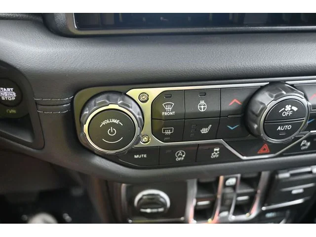 Nuevos JEEP WRANGLER à Estados chez autogozo