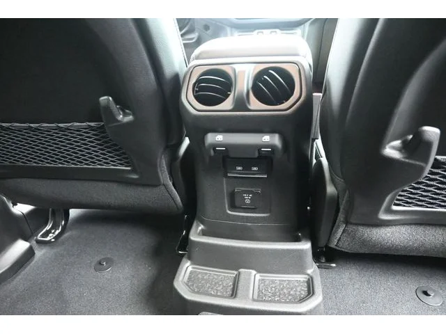 Nuevos JEEP WRANGLER à Estados chez autogozo
