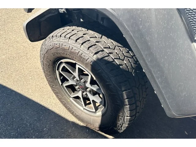 SEMINUEVOS JEEP Wrangler at ELK GROVE in Elk Grove Buick GMC