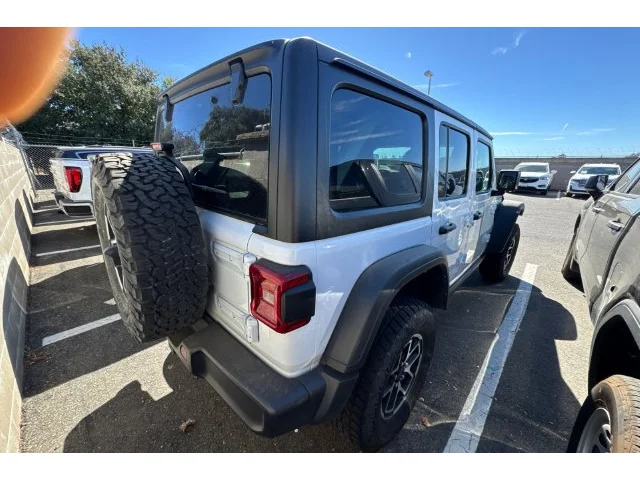 SEMINUEVOS JEEP Wrangler at ELK GROVE in Elk Grove Buick GMC
