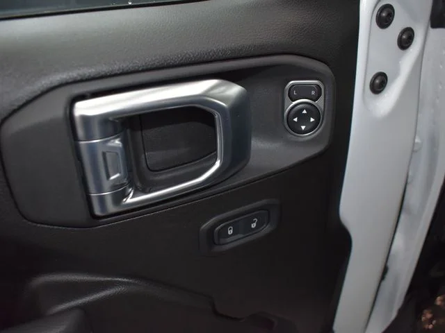 Nuevos JEEP WRANGLER à Estados chez autogozo