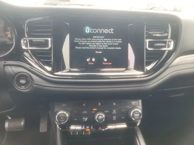SEMINUEVOS DODGE Durango a Estados en autogozo