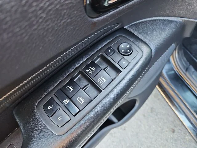 SEMINUEVOS DODGE Durango a Estados en autogozo