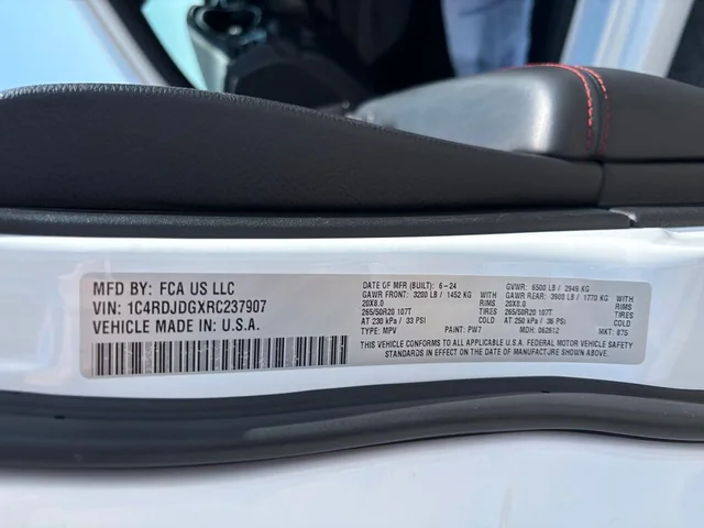 SEMINUEVOS DODGE Durango a Estados en autogozo