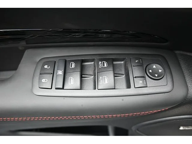 Nuevos DODGE DURANGO à Estados chez autogozo