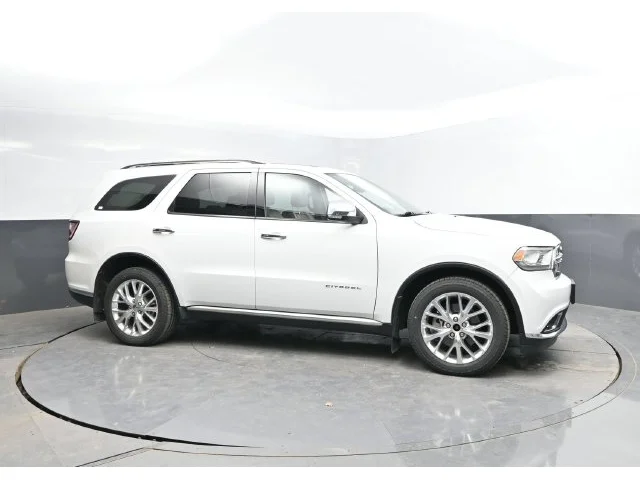 SEMINUEVOS DODGE Durango a Estados en autogozo