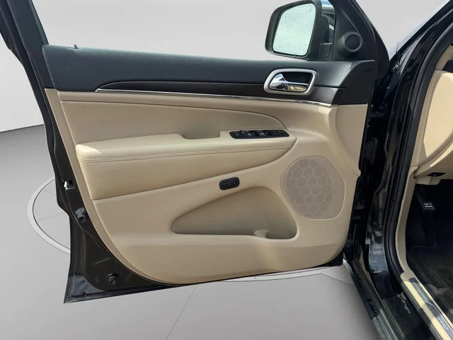 SEMINUEVOS JEEP Grand Cherokee a Estados en autogozo