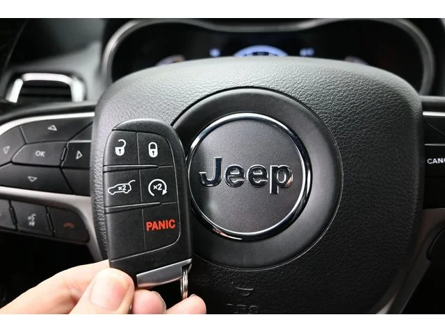 SEMINUEVOS JEEP Grand Cherokee a Estados en autogozo