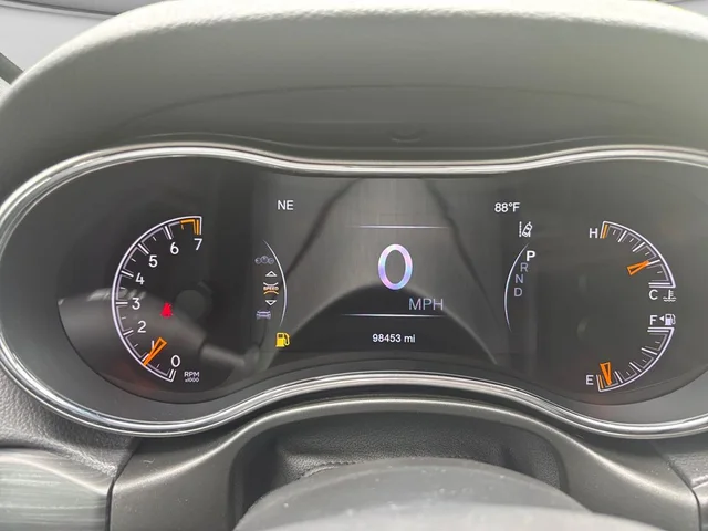 SEMINUEVOS JEEP Grand Cherokee a Estados en autogozo